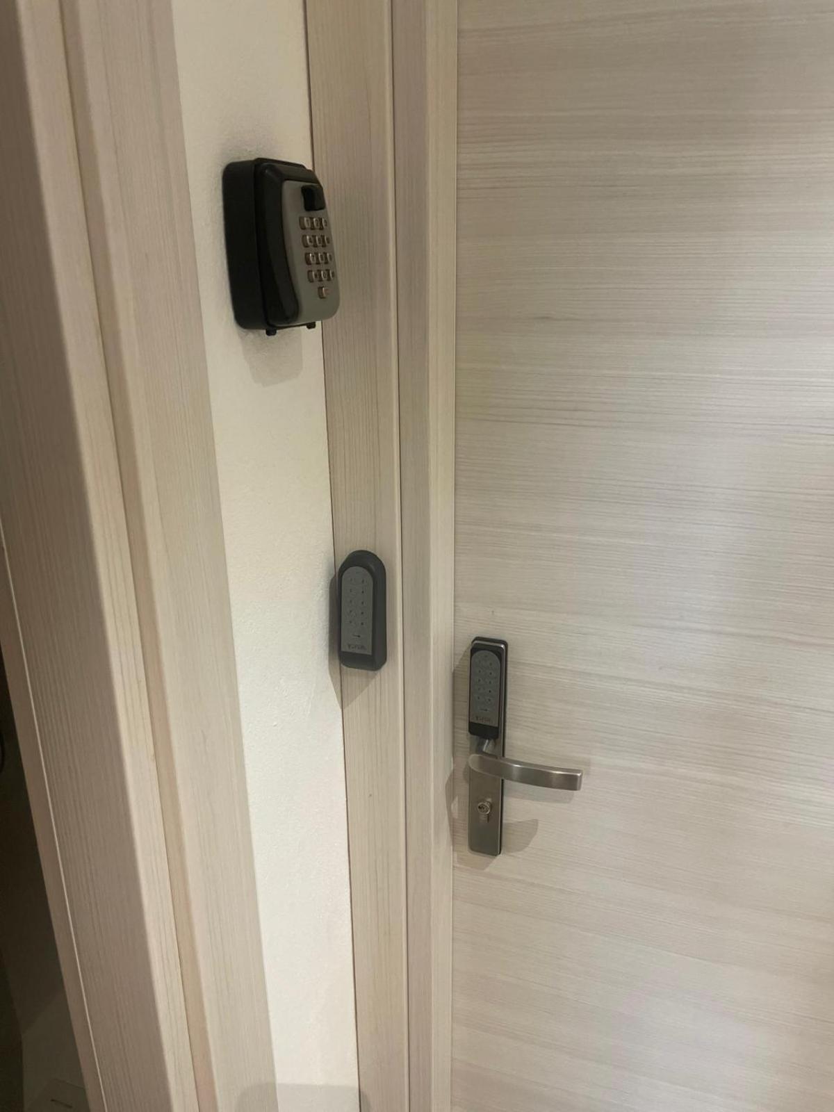 Drooms 4,0 Domotic Smart Self 24H,7 Vicino Treni Porta Susa E Centro Storico Turin Exterior photo