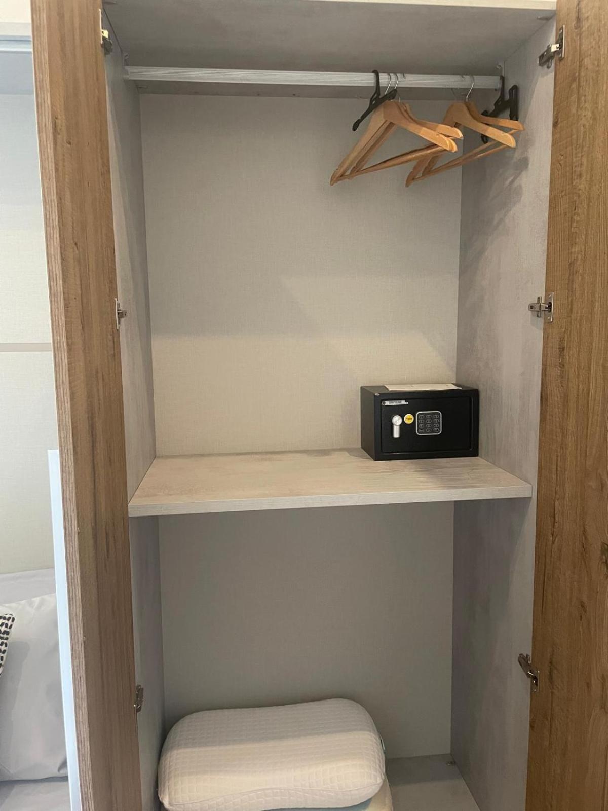 Drooms 4,0 Domotic Smart Self 24H,7 Vicino Treni Porta Susa E Centro Storico Turin Exterior photo