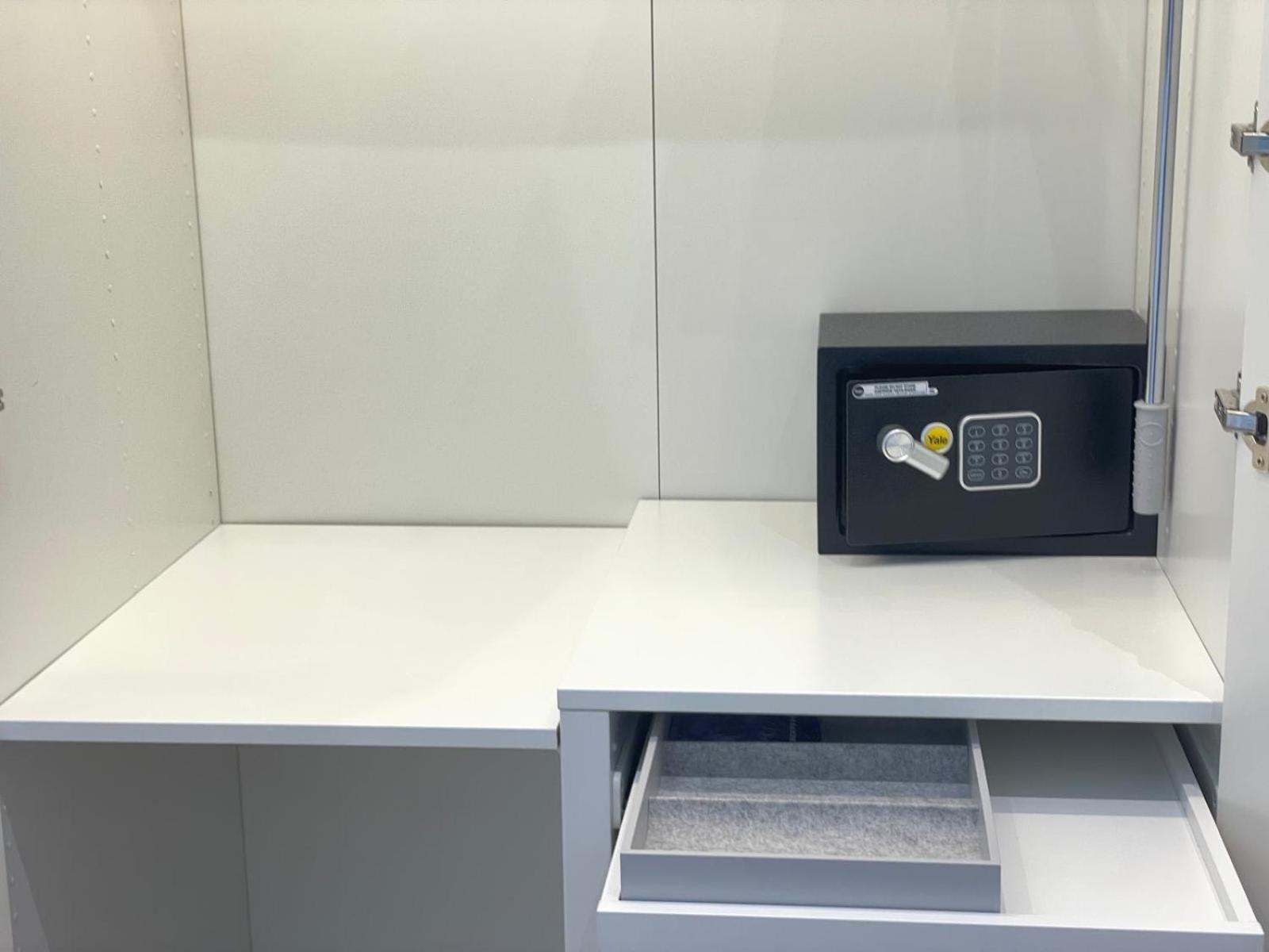 Drooms 4,0 Domotic Smart Self 24H,7 Vicino Treni Porta Susa E Centro Storico Turin Exterior photo